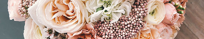 заказывайте цветы в местном магазине в Новоорске от Гранд-Флора